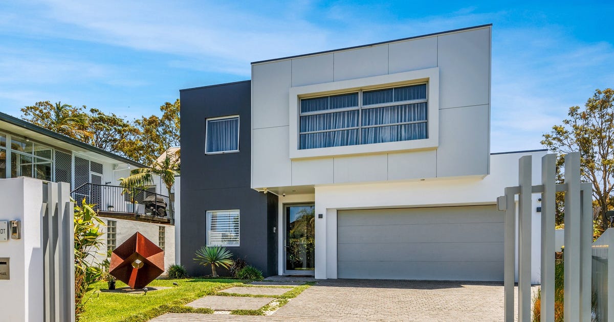 68 Rembrandt Drive, Merewether Heights NSW 2291