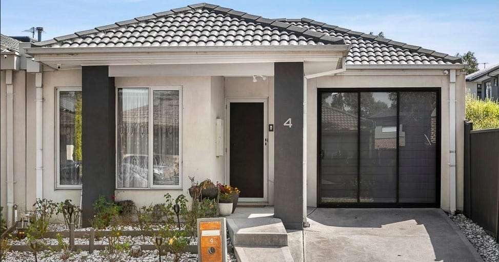 4 Strident Road, Craigieburn VIC 3064 - property.com.au