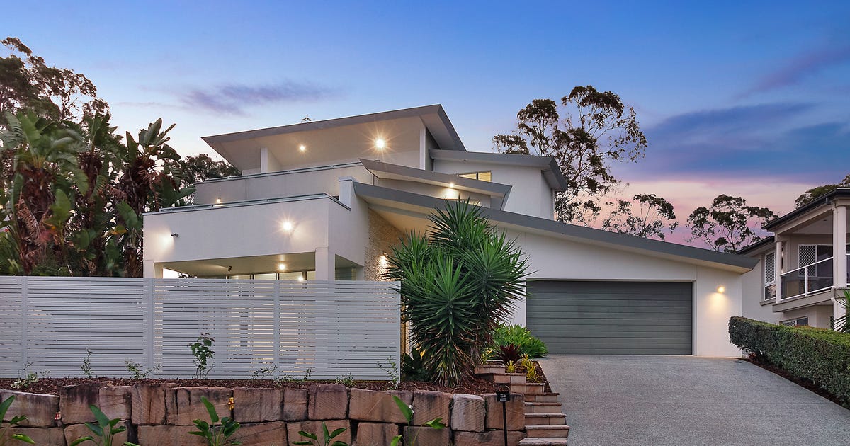 35 Yarraman Street, Arana Hills QLD 4054