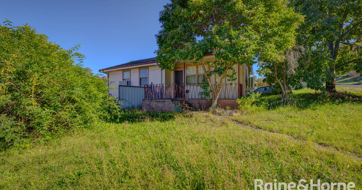 15 Mountview Cres, Oxley Vale NSW 2340