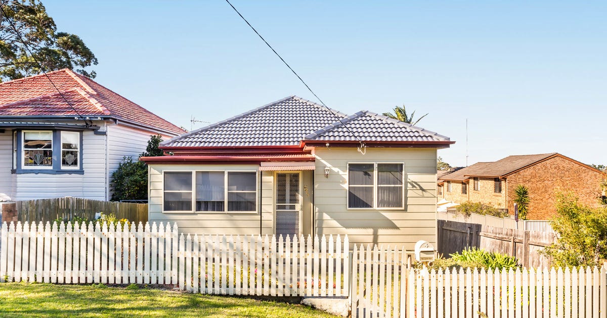 65 Wilford Street, Corrimal NSW 2518