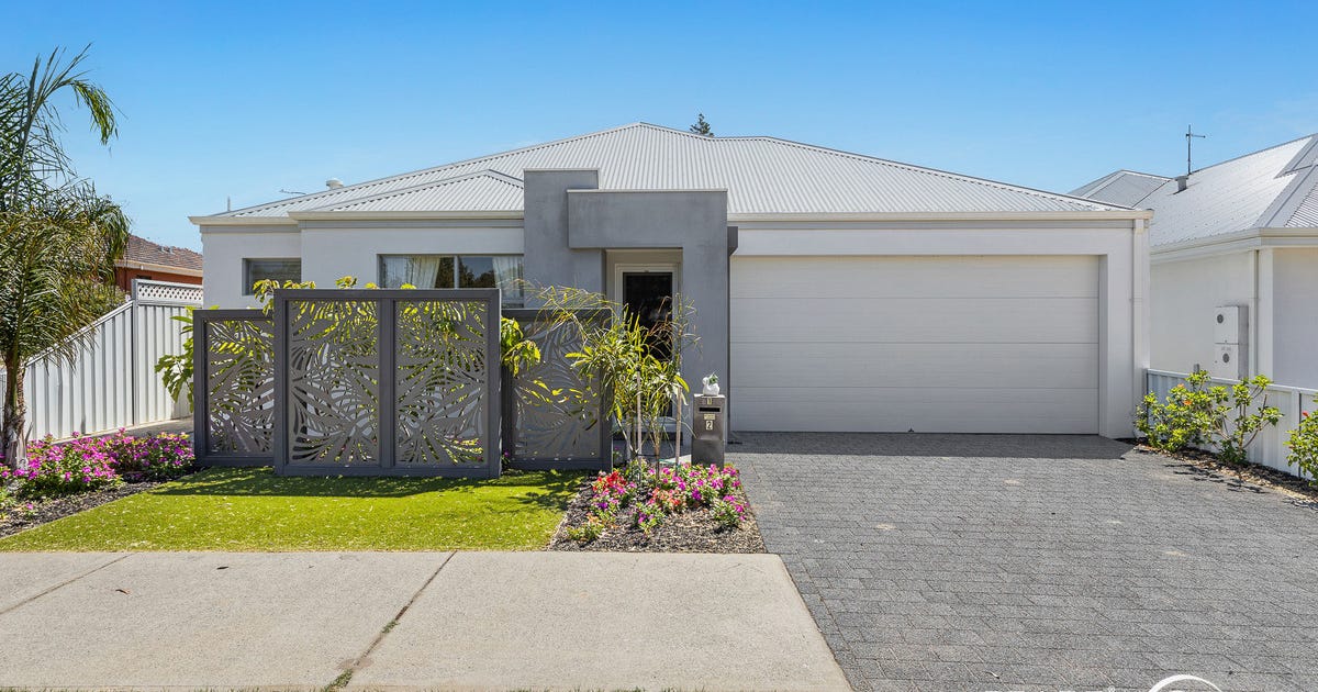 1/2 Thorpe Street, Rockingham WA 6168