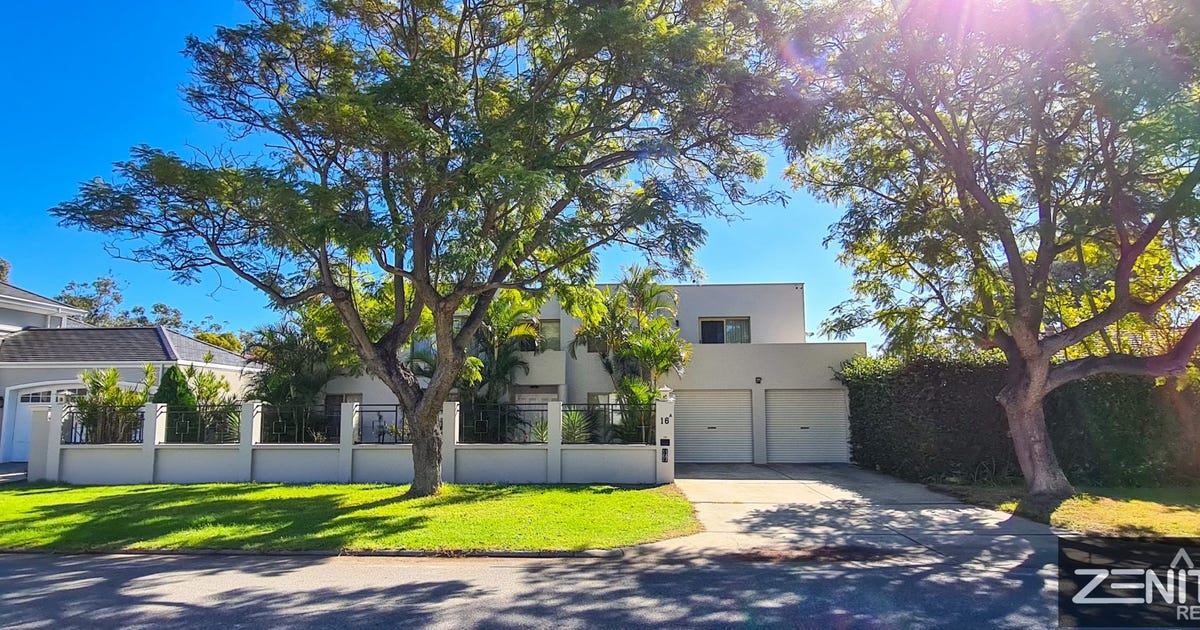 16A Macrae Road, Applecross WA 6153