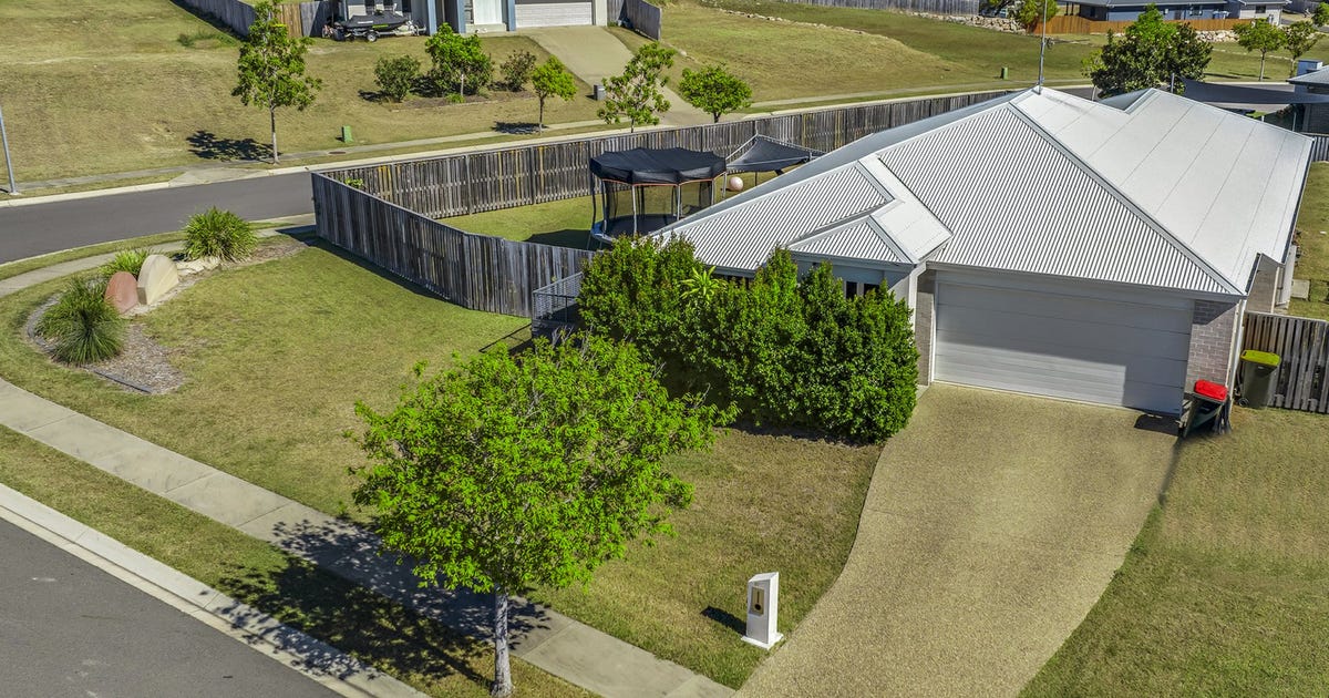 97 Broadacres Drive, Tannum Sands QLD 4680