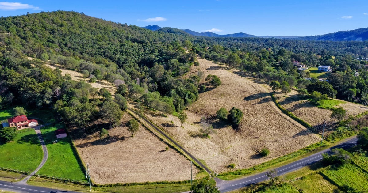 90 Gibbons Road, Samford Valley QLD 4520