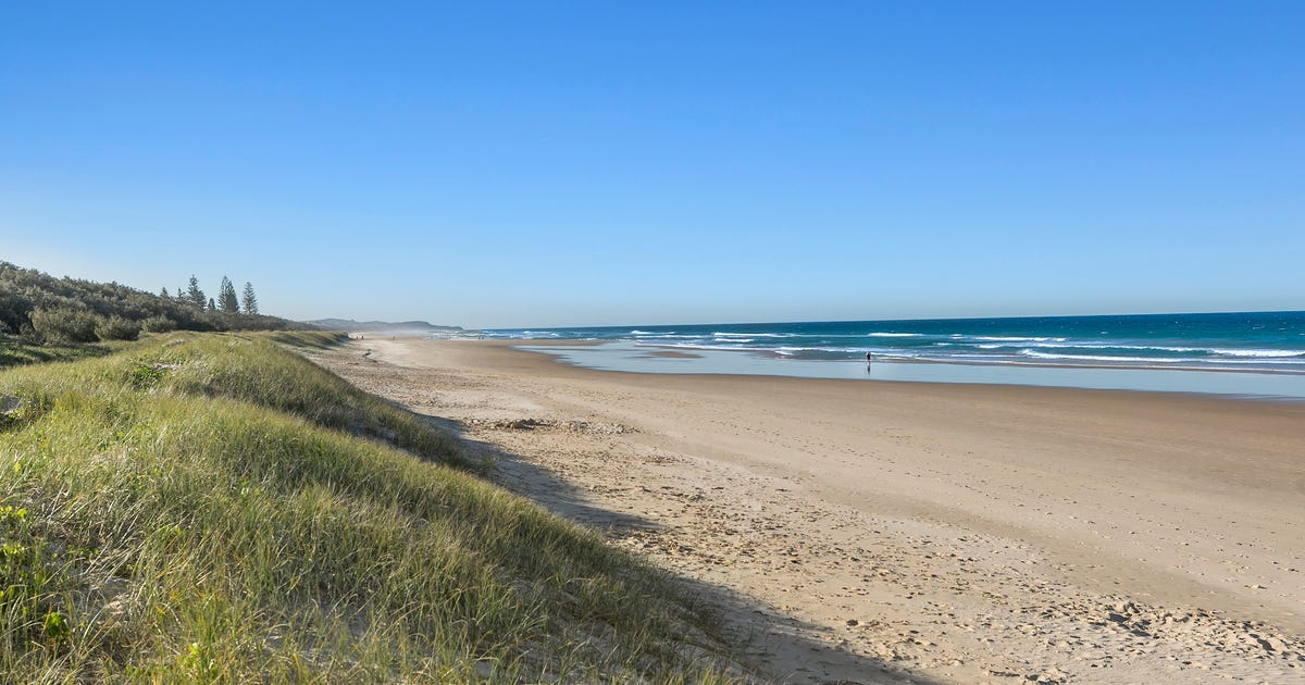 10 Shearwater Street, Peregian Beach QLD 4573