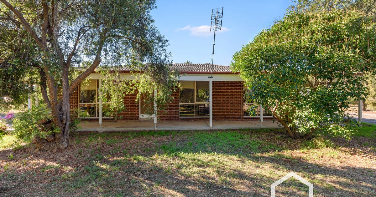 71 Rennie Street, Huntly VIC 3551