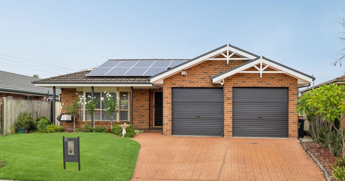 28 Braidwood Drive, Prestons NSW 2170 - property.com.au