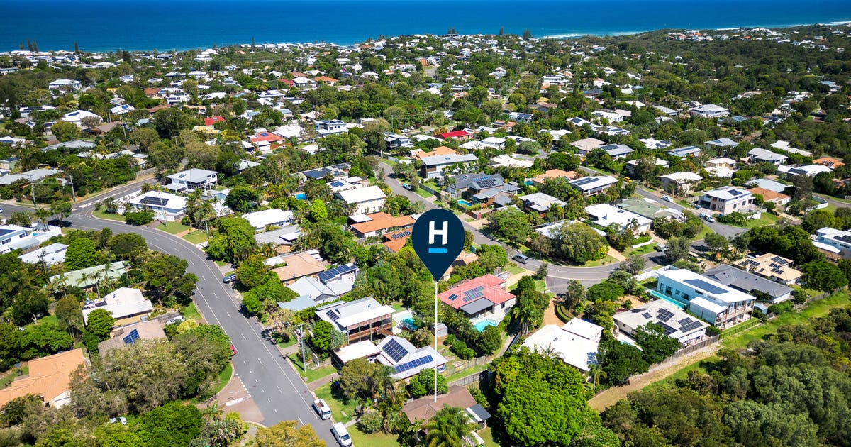 59 Dame Patti Drive, Sunrise Beach QLD 4567