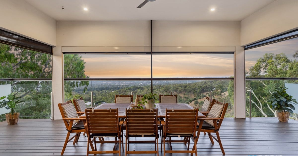 18 Corella Avenue, Chandlers Hill SA 5159