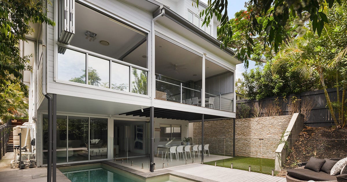 22 Corona Avenue, Ashgrove QLD 4060 - property.com.au