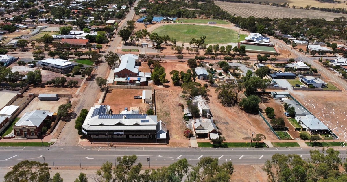 67 Railway Terrace, Goomalling WA 6460