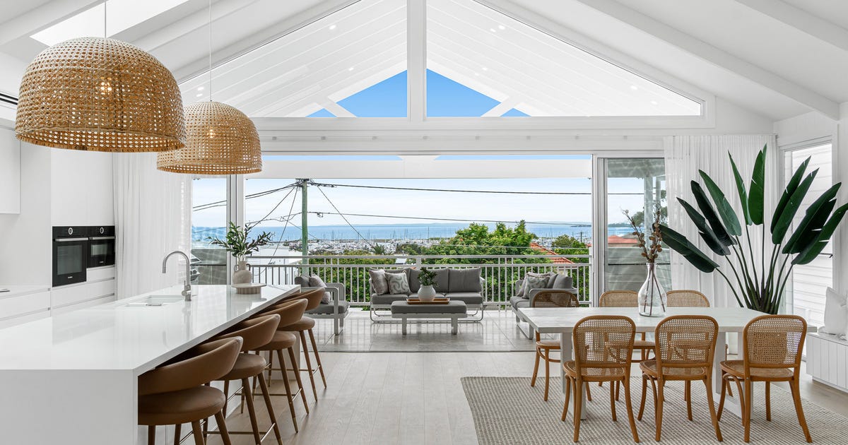 175 Carlton Terrace, Manly QLD 4179