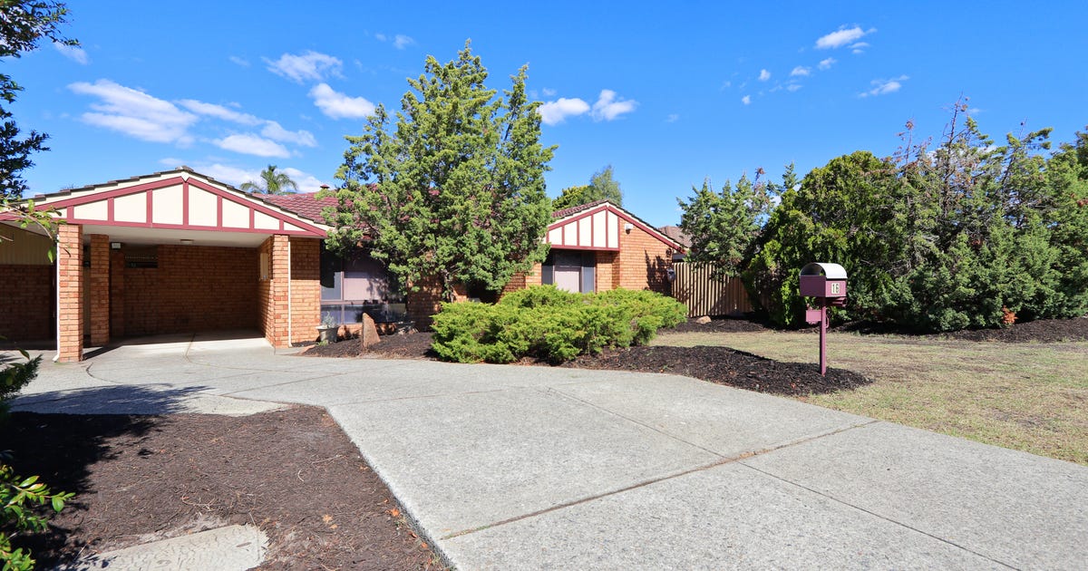 16 Regal Drive, Thornlie WA 6108