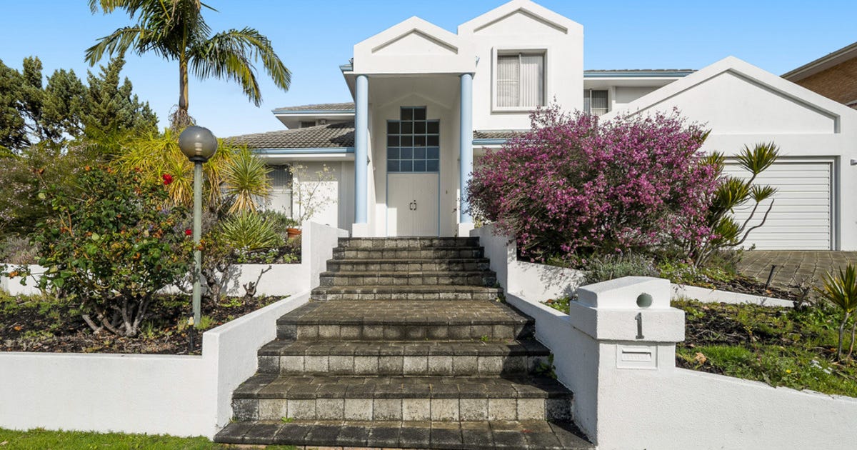 1 Carpenter Rise, Bull Creek WA 6149 - property.com.au