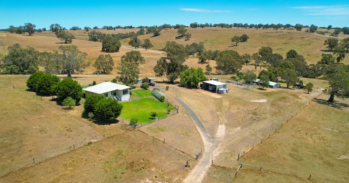 219 Gibsons Road, Tarrayoukyan VIC 3315 - property.com.au