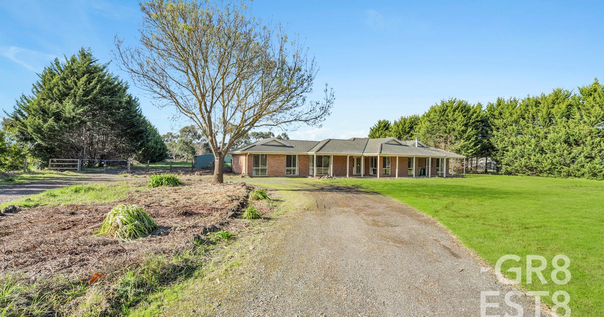 40 Ryan Road, Pakenham VIC 3810