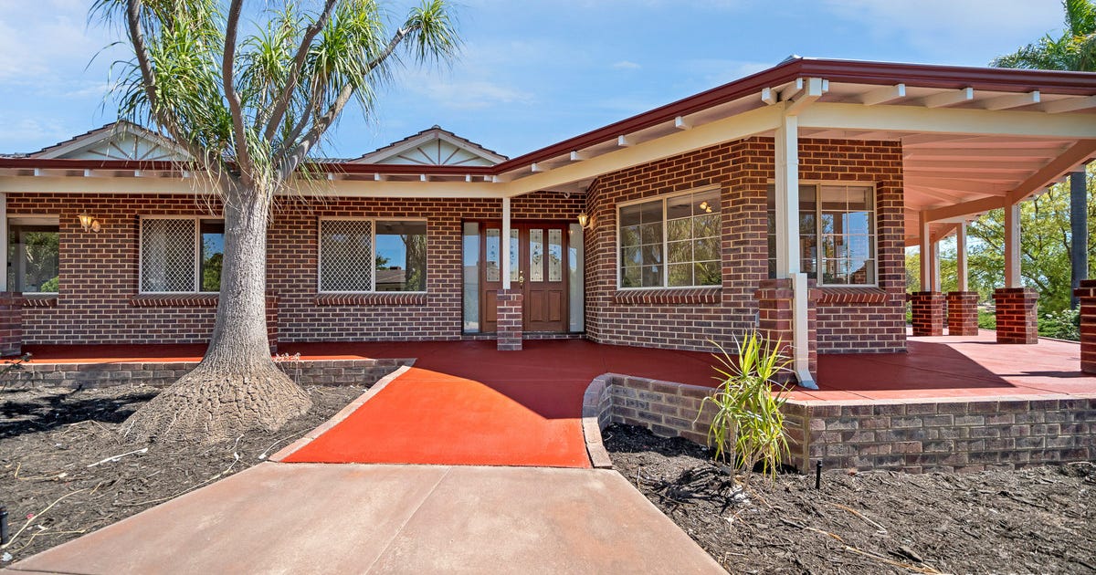 48 Lakeside Drive, Helena Valley WA 6056