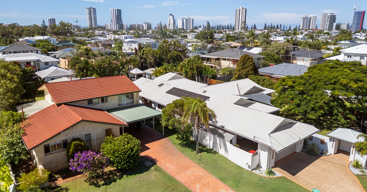 93 Burleigh Street, Burleigh Waters QLD 4220 - property.com.au