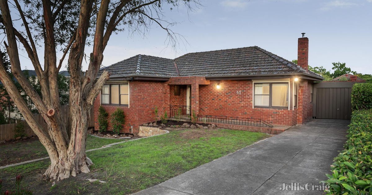 43 Outlook Drive, Camberwell VIC 3124