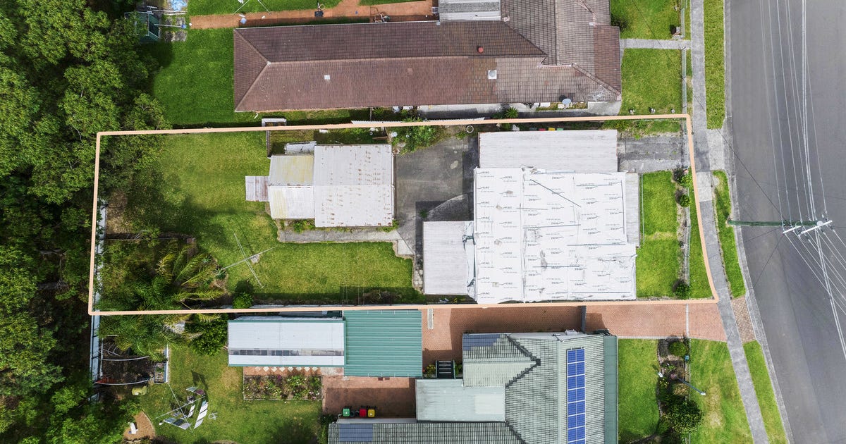 5 Leamington Road, Oak Flats NSW 2529