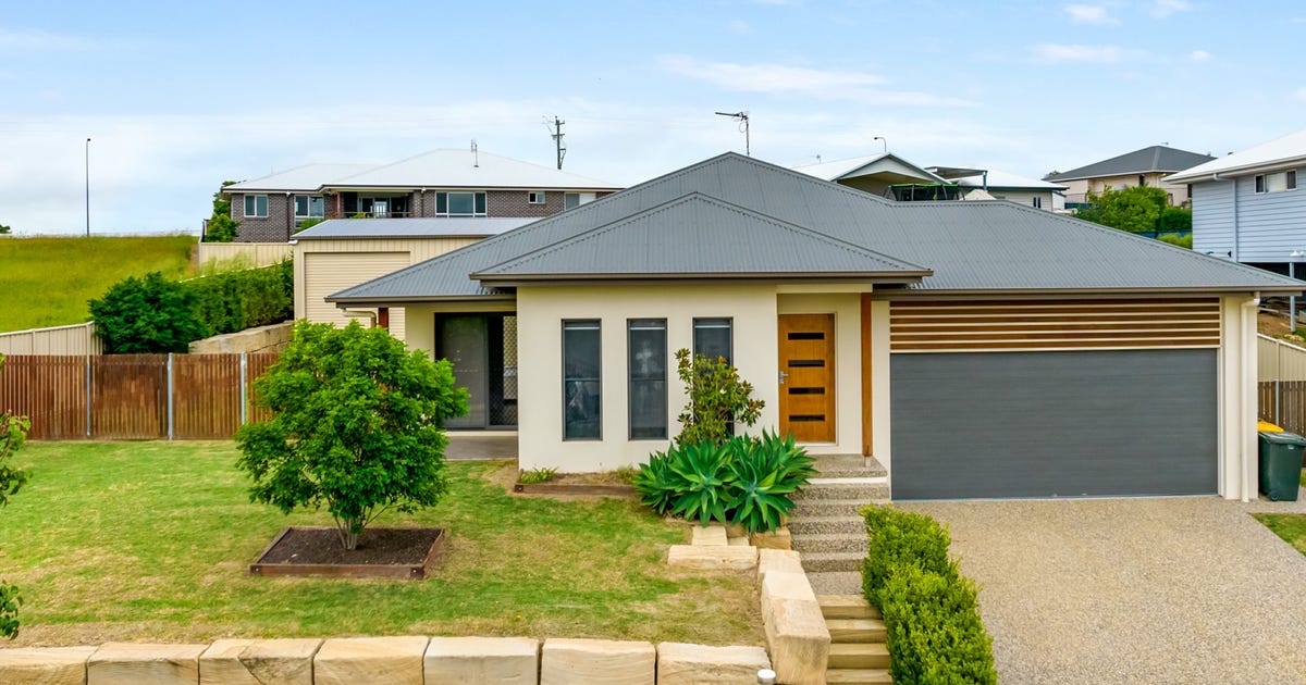 5 Lookout Place, Rosenthal Heights QLD 4370 - property.com.au