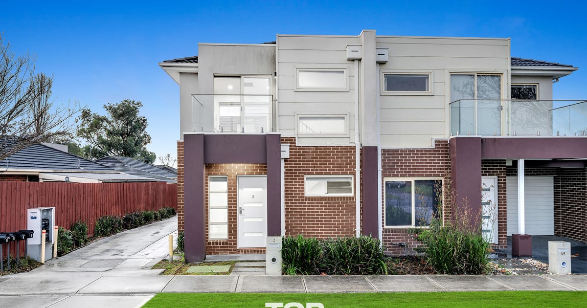 2/49 Stawell Street, Cranbourne VIC 3977