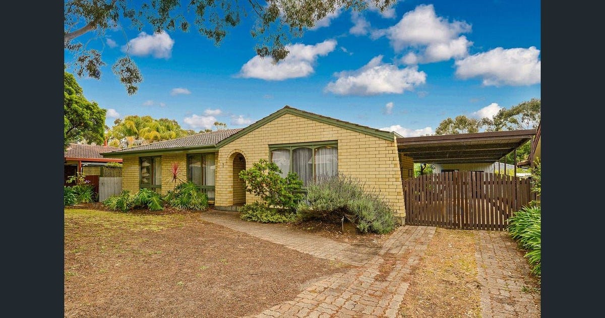 7 Brook Drive, Aberfoyle Park SA 5159