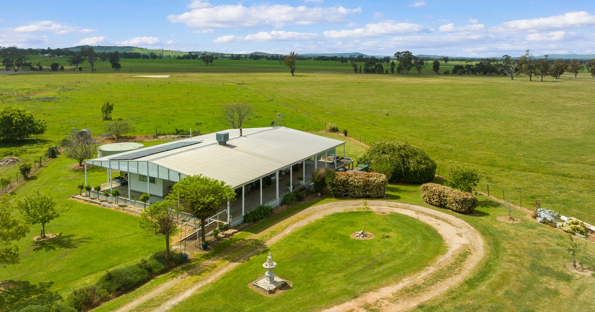 68 Goorambatchesney Road, Goorambat VIC 3725