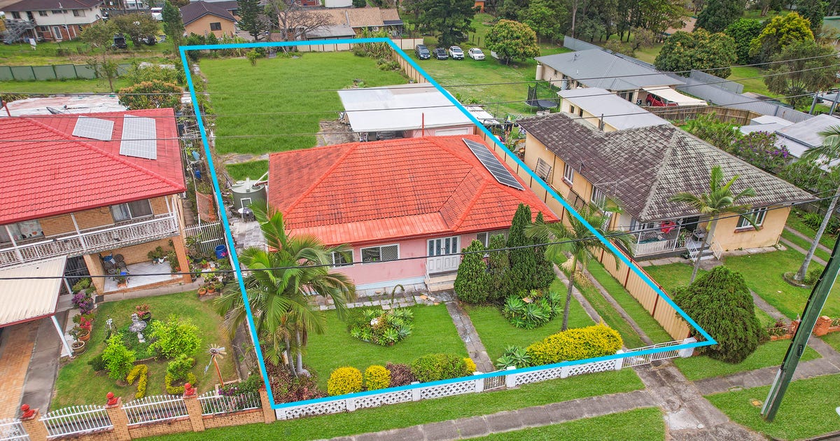 18 Harcourt Road, Darra QLD 4076