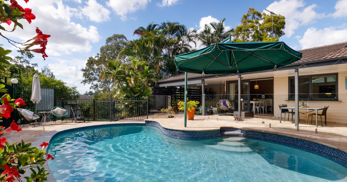 10 Gleneagle Street, Kenmore QLD 4069 - property.com.au