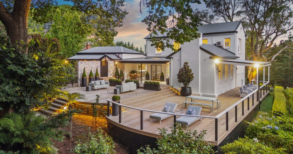 24 Rostrevor Road, Crafers West SA 5152