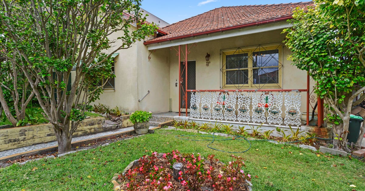 39 Balfour Road, Kensington NSW 2033