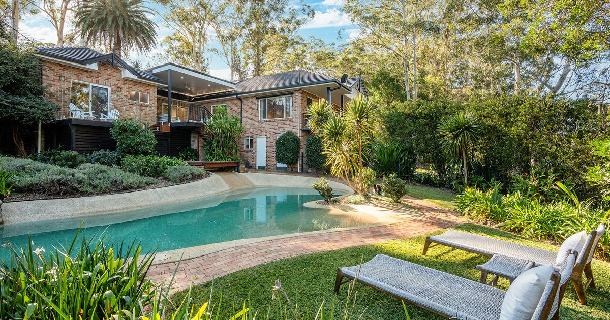 5 Erina Valley Road, Erina NSW 2250