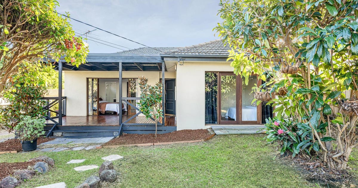 13 Fairview Avenue, Cheltenham VIC 3192