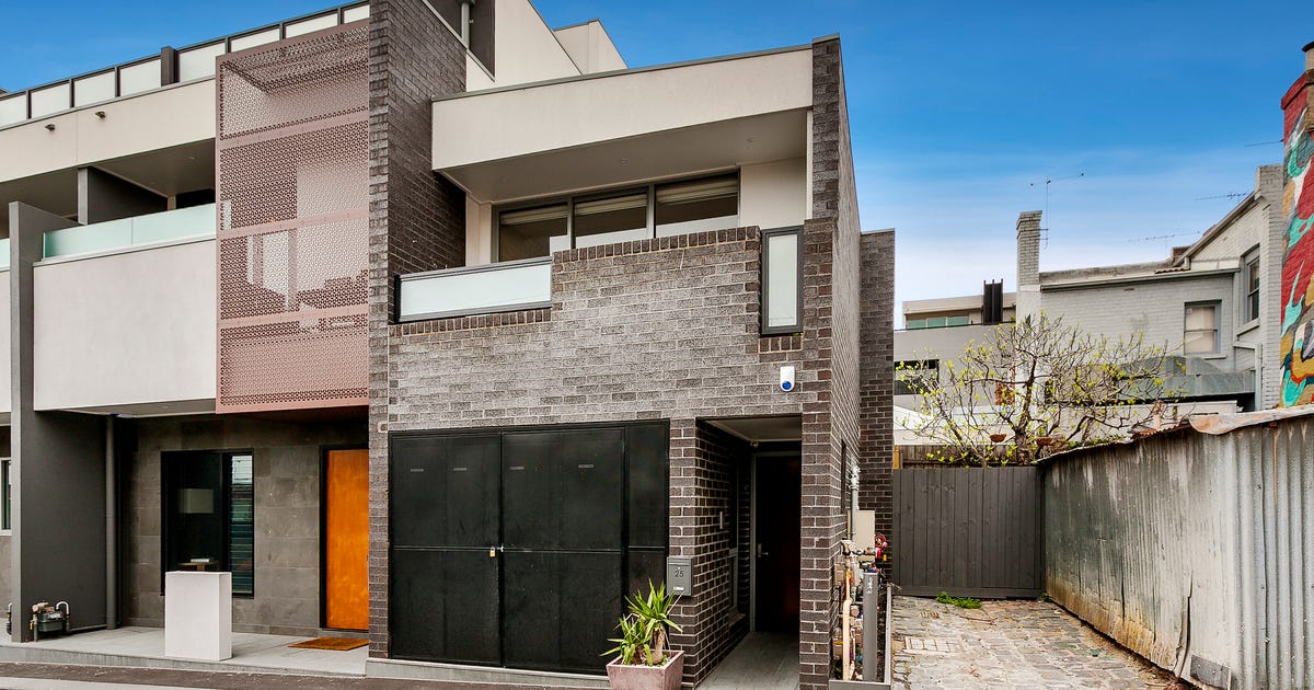25 Carleton Rise 25 Moton Place, Carlton VIC 3053 - property.com.au