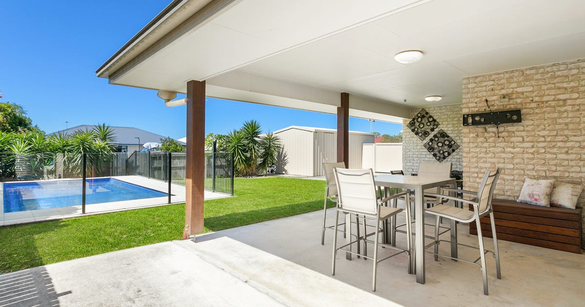 2 Caitlin Court, Rothwell QLD 4022 - property.com.au