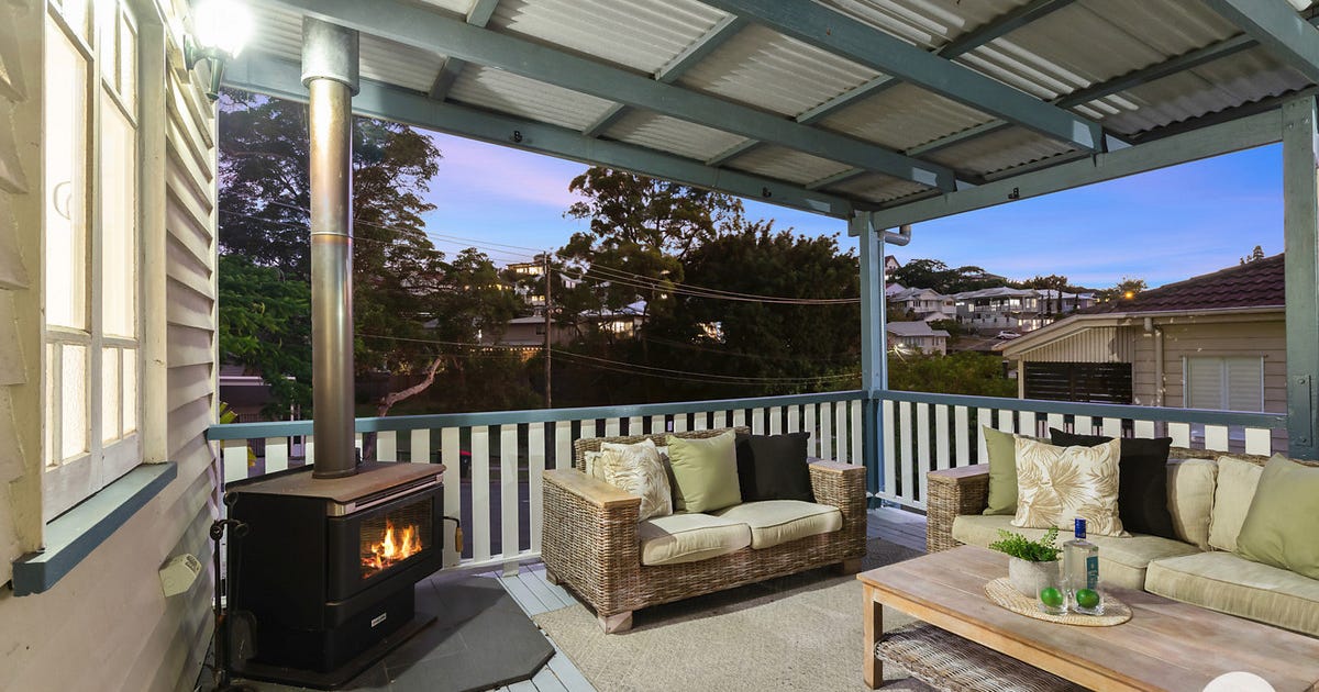 56 Love Street, Holland Park QLD 4121