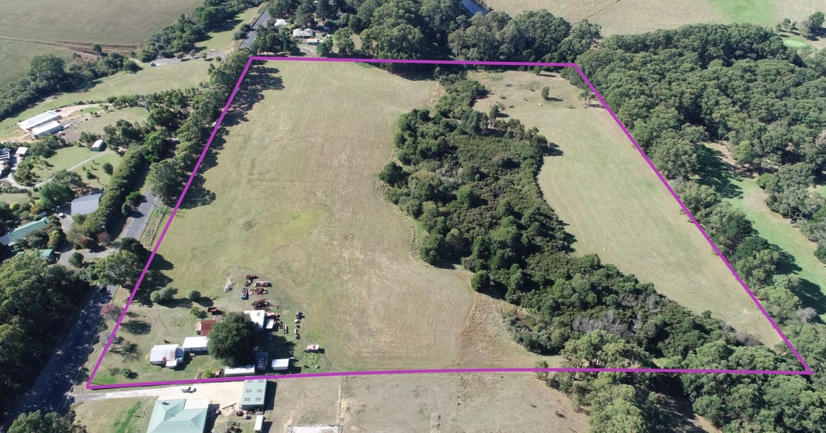 10 Thorpdale Road, Mirboo North VIC 3871