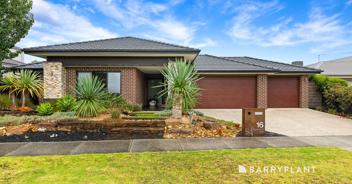 16 Ripplebrook Boulevard, Narre Warren North VIC 3804