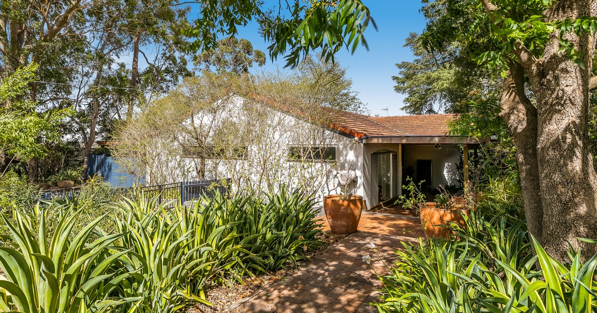 98 Ramsay Street, Centenary Heights QLD 4350