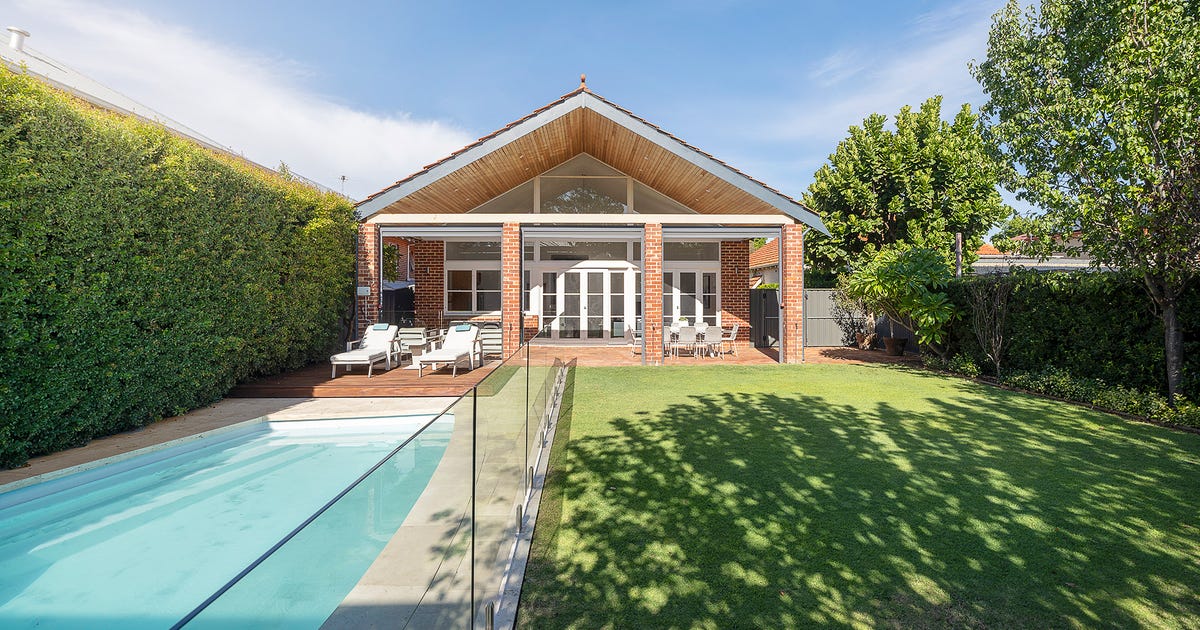 129 Railway Parade, Mount Lawley WA 6050 - property.com.au