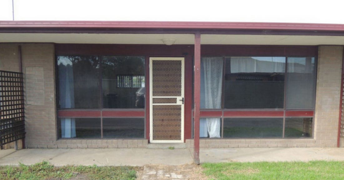 2/5 Licola Road, Heyfield VIC 3858