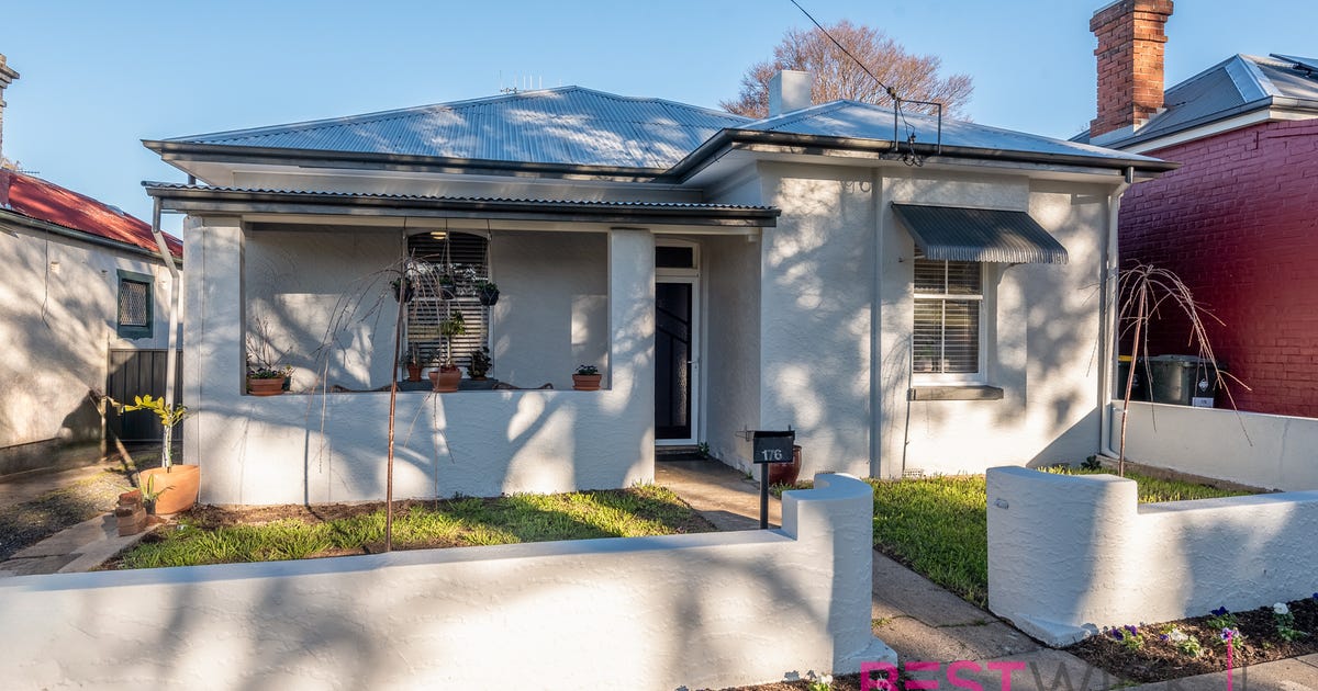 176 Seymour Street, Bathurst NSW 2795