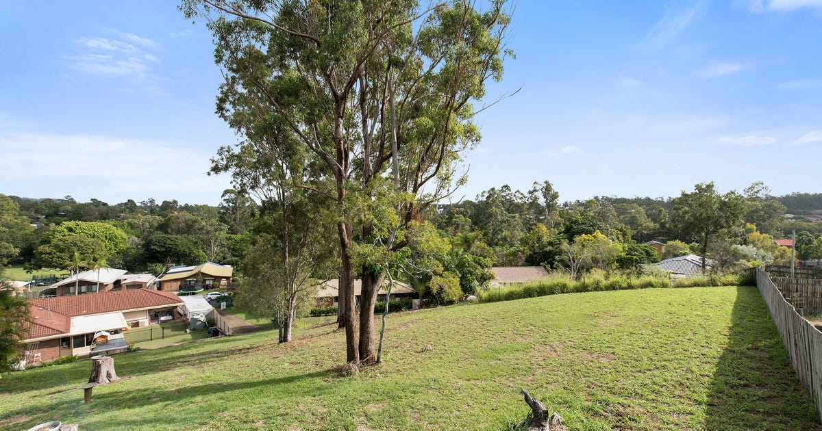 38 Tetragona Drive, Arana Hills QLD 4054