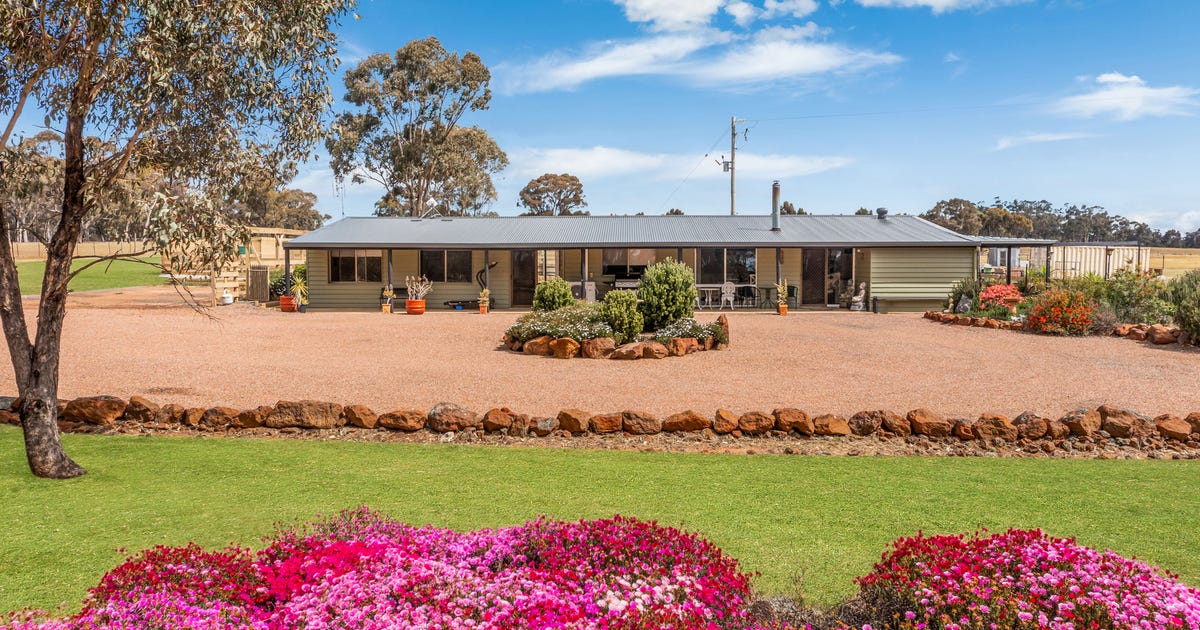 249 Keoghs Lane, Llanelly VIC 3551