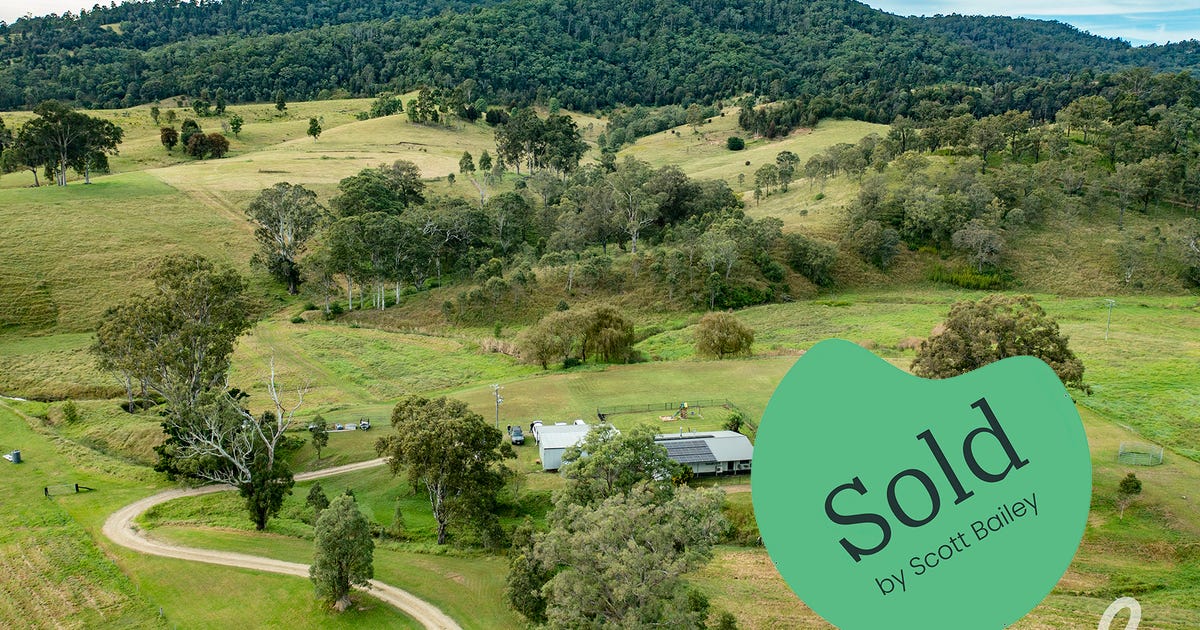 313 Cranky Corner Road N, Glendon Brook NSW 2330