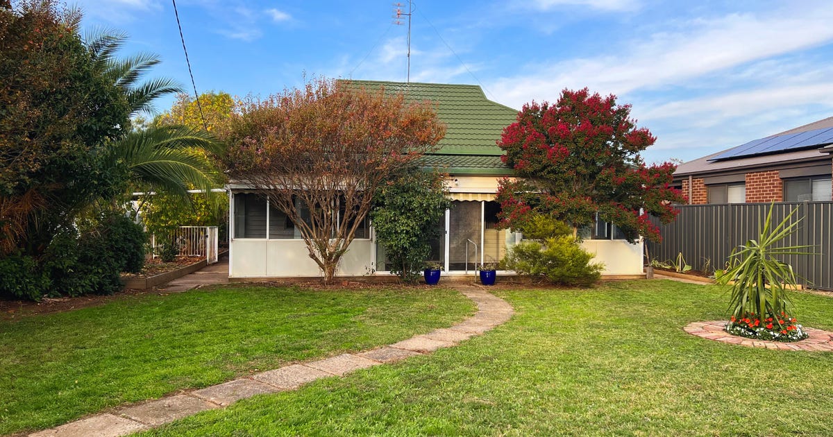 8 Brudenell Street, Stanhope VIC 3623
