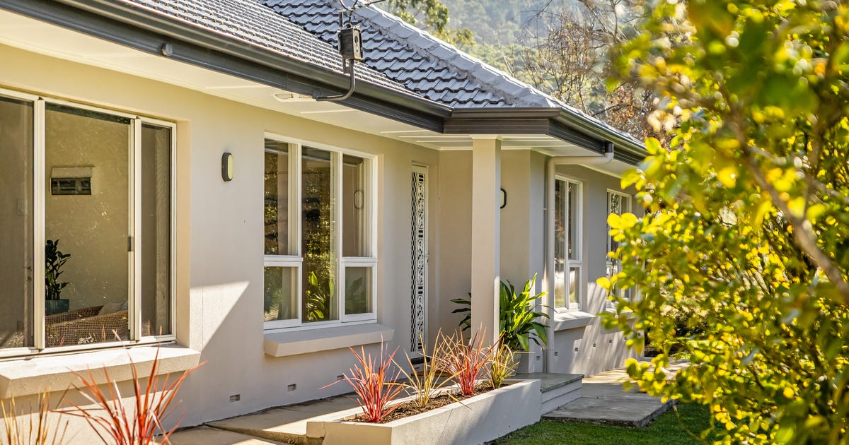 Sprigg Rd Crafers 19 Sprigg Road, Crafers SA 5152 - property.com.au