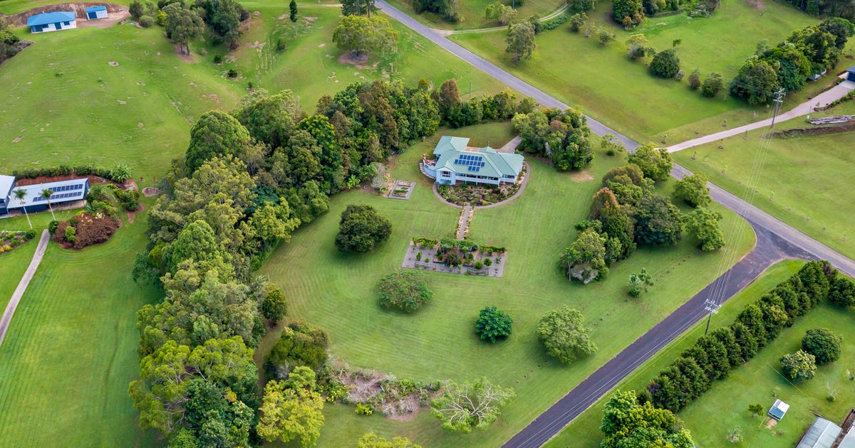 6 Old Boar Pocket Road, Barrine QLD 4872